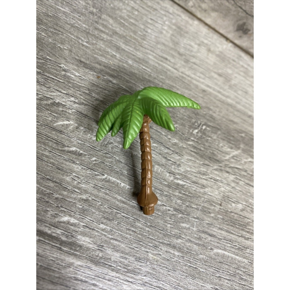 Micro Machines Skull Island Landing Galoob 1996 PALM TREE REPLACEMENT PART ONLY